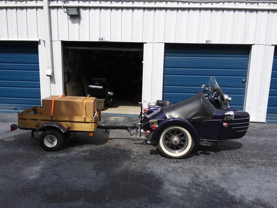 Harley-Davidson 1999 Roadking with Champion Legend Sidecar and trailer with new California Sidecar Friendship III windshield in box.