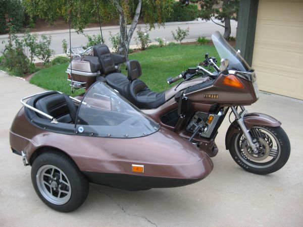 California Sidecar Friendship I model for I.D.