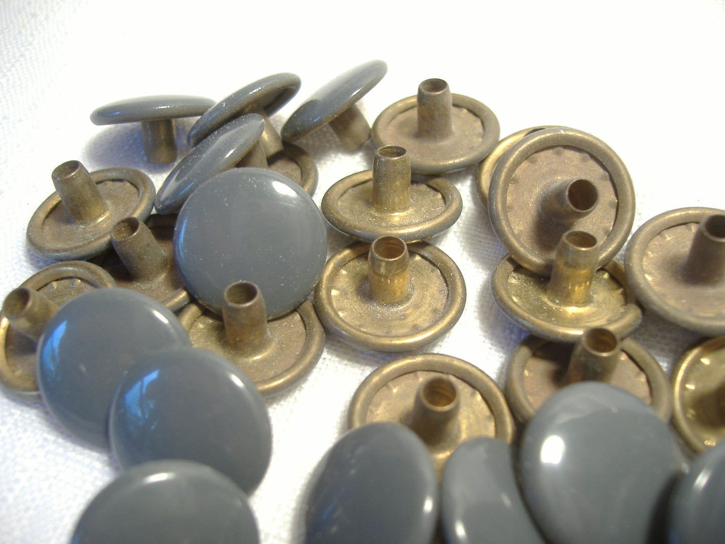 Gray Brass Snap Fastener Buttons Tonneau Cover Qty 100 Pieces OEM NOS California Sidecar