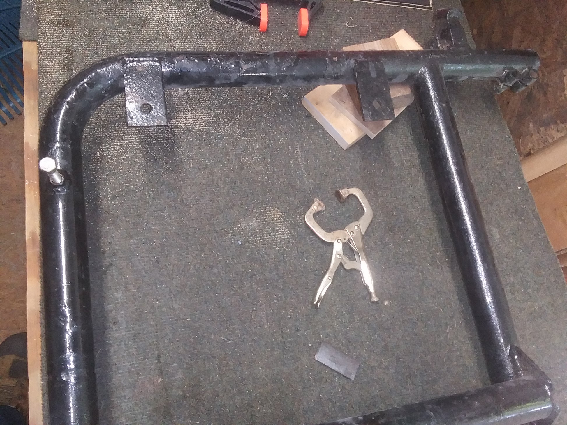 Mounts for Champion sidecar headlight bar